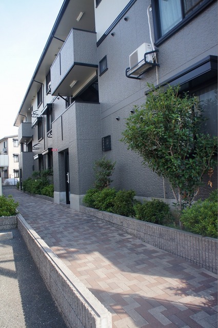 エントランス　雰囲気良し♪