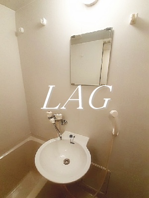 洗面設備　洗面台です。