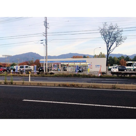 コンビニ　ローソン篠ノ井北小森店（コンビニ）まで404m