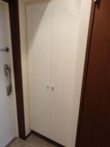 玄関　別部屋参考写真