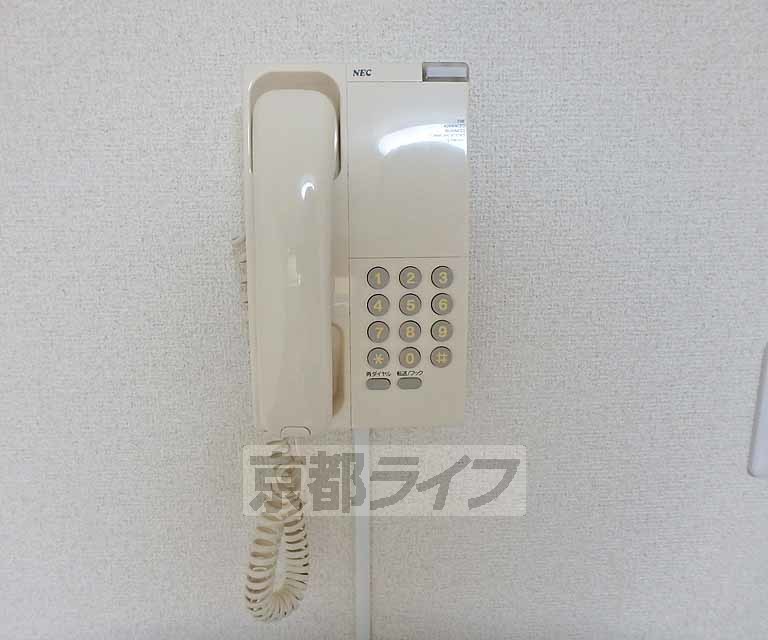 その他部屋・スペース　インターホンはこちらです