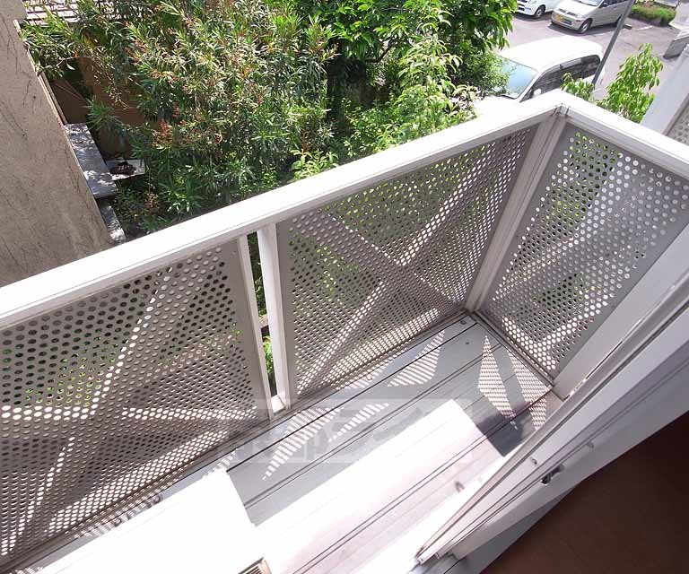 バルコニー　日当たりの良いベランダ！