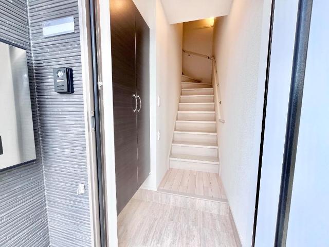 玄関　玄関（イメージ）