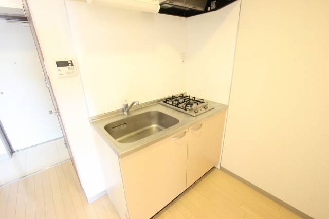 キッチン　コンロも２口