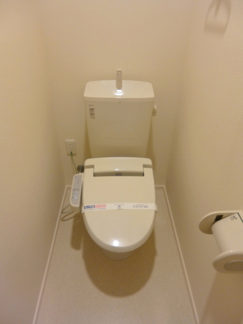 トイレ　★ウォシュレット付き★