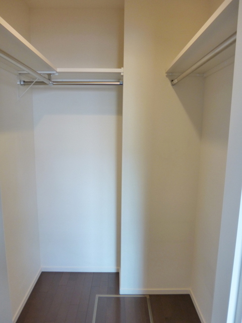 収納　★１.３帖分ウォークインクローゼット★