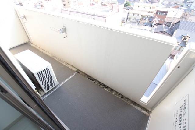 バルコニー　※別室の参考写真の為、現況優先です。