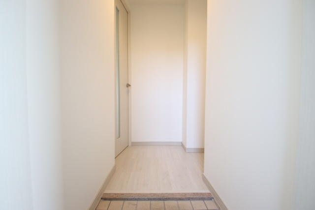 玄関　※別室の参考写真の為、現況優先です。