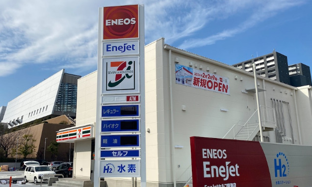 コンビニ　セブンイレブン　HARUMI FLAG店（コンビニ）まで212m