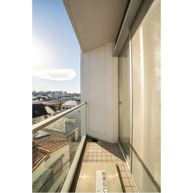 バルコニー　※同仕様写真含む