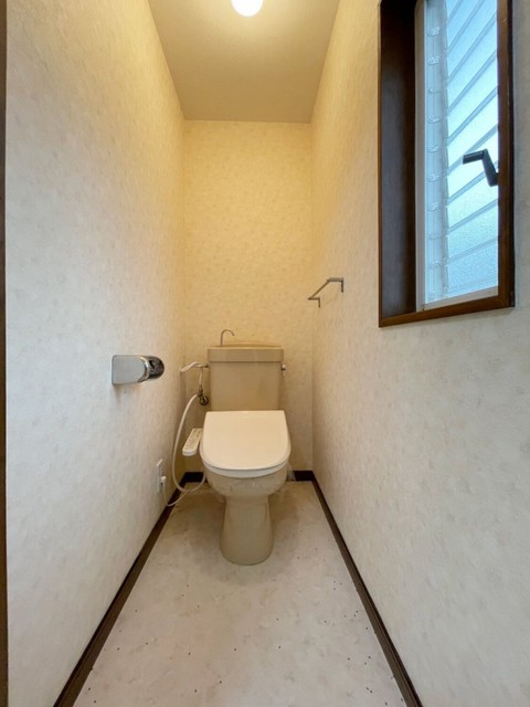 トイレ　【トイレ】ウォシュレット付き※同タイプ部屋別