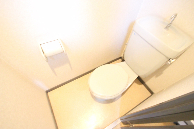 トイレ　※別室のお写真です