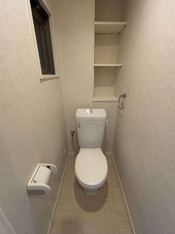 トイレ　別号室