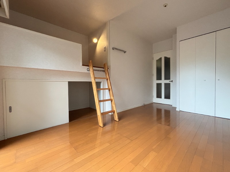 居室・リビング　別号室