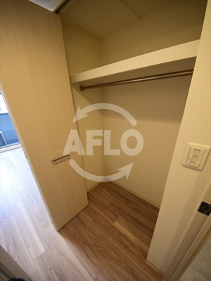 収納　プレサンス堺筋本町駅前シェル　収納