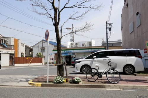 コンビニ　ファミリーマート 千種仲田二丁目店（コンビニ）まで937m