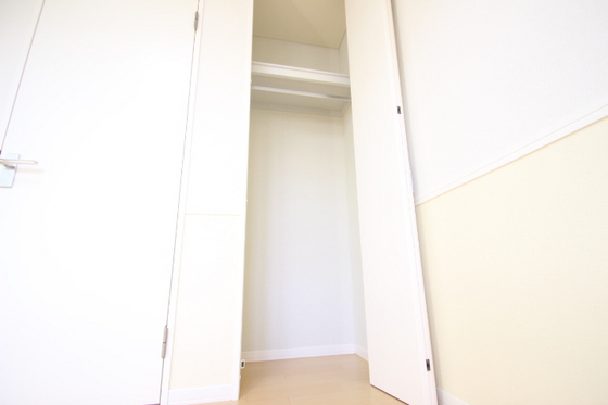 収納　※別部屋の写真です