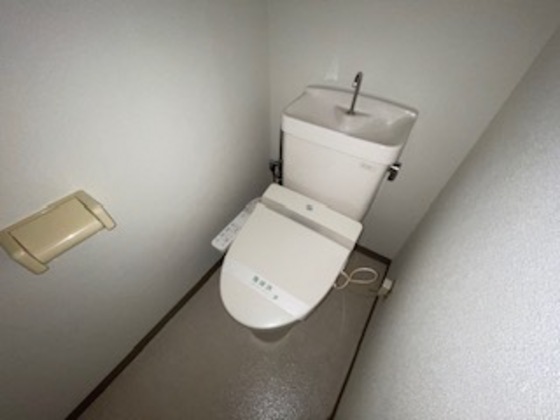 トイレ　※別部屋の写真です