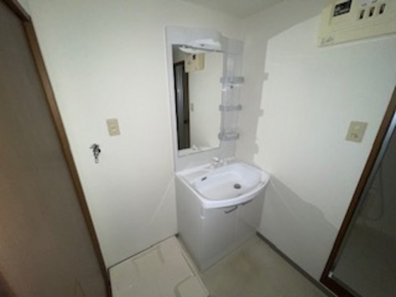 洗面設備　※別部屋の写真です