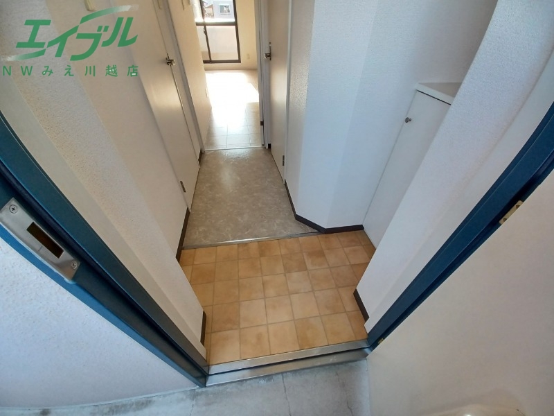 玄関　同タイプ別部屋写真