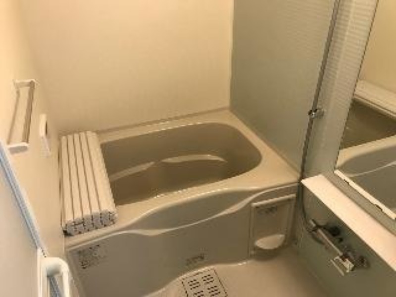 バス・シャワールーム　図面と現状に相違がある場合には現状を優先