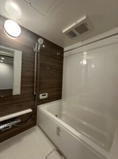 バス・シャワールーム　一日の疲れを癒せますね。