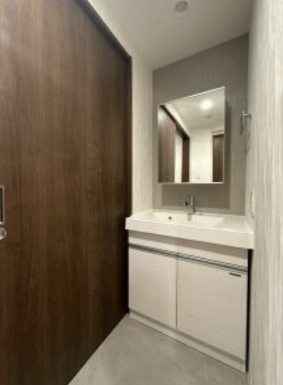 洗面設備　朝の支度にいかがでしょうか？