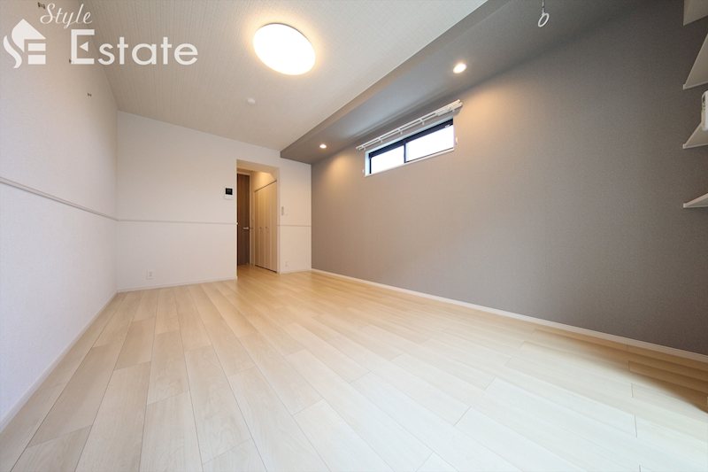 居室・リビング　同仕様内装