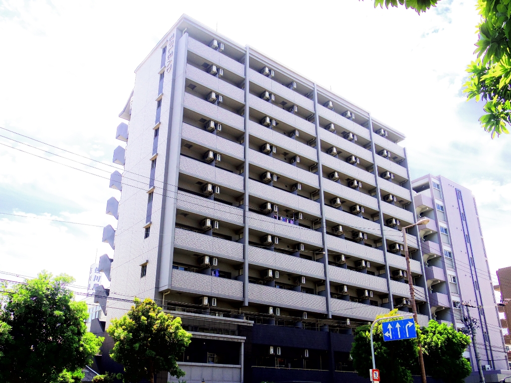 建物外観　豪華エントランス