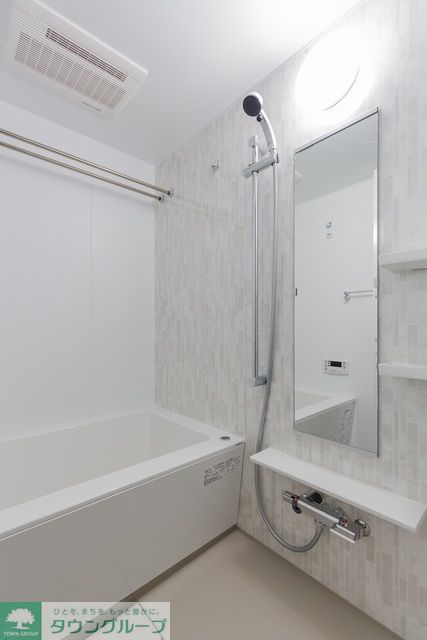 バス・シャワールーム　B1タイプ2021年4月撮影 同タイプ503号室の写真です。