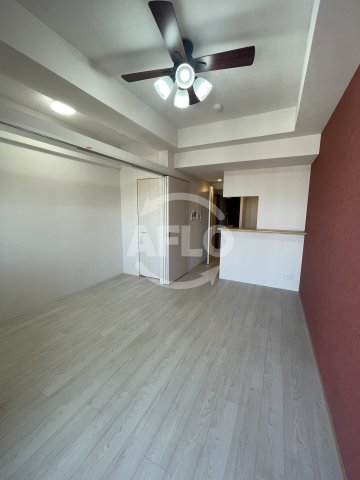 居室・リビング　Luxe玉造南　リビング