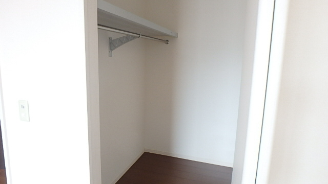 収納　ウォークインクローゼット