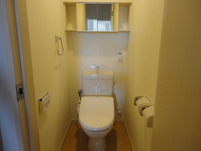 トイレ　イメージ