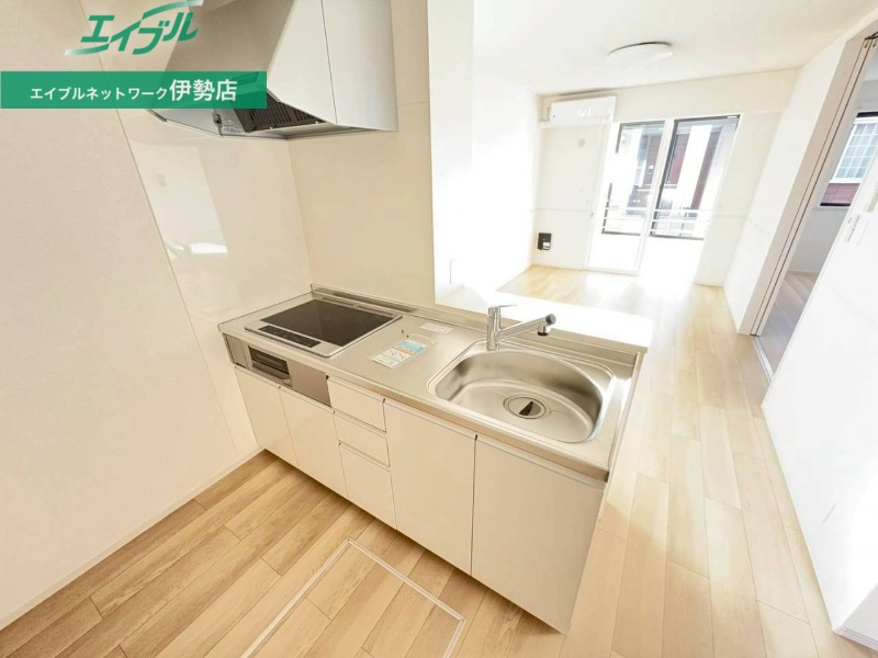 キッチン　同タイプ部屋写真です。