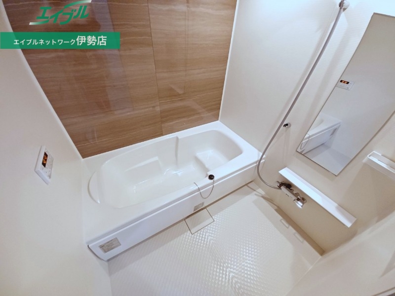 バス・シャワールーム　同タイプ部屋写真です。