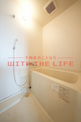 バス・シャワールーム　日々の疲れを癒すお風呂付です