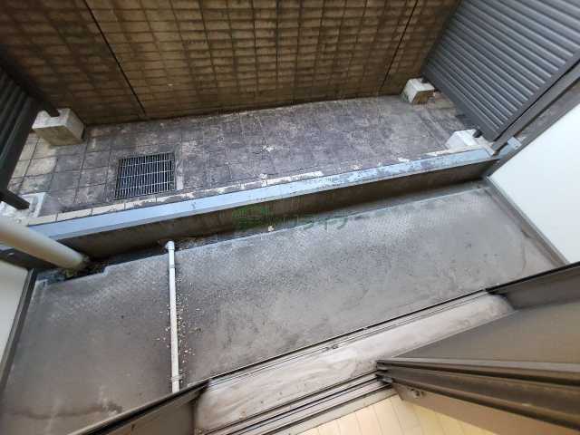 バルコニー　別部屋参考写真となります。