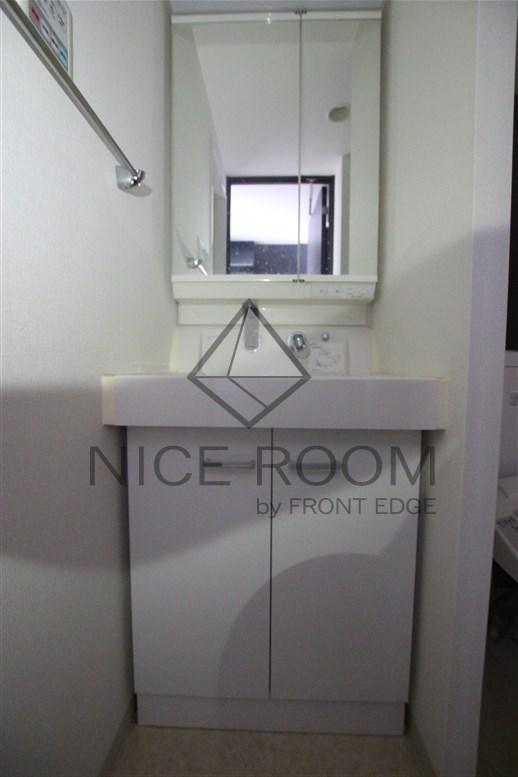 洗面設備　アドバンス新大阪V　独立洗面台