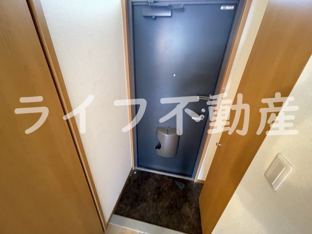 玄関　シンプルで使いやすい玄関です