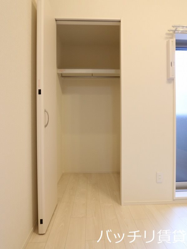 収納　同型タイプの為、現状を優先致します。