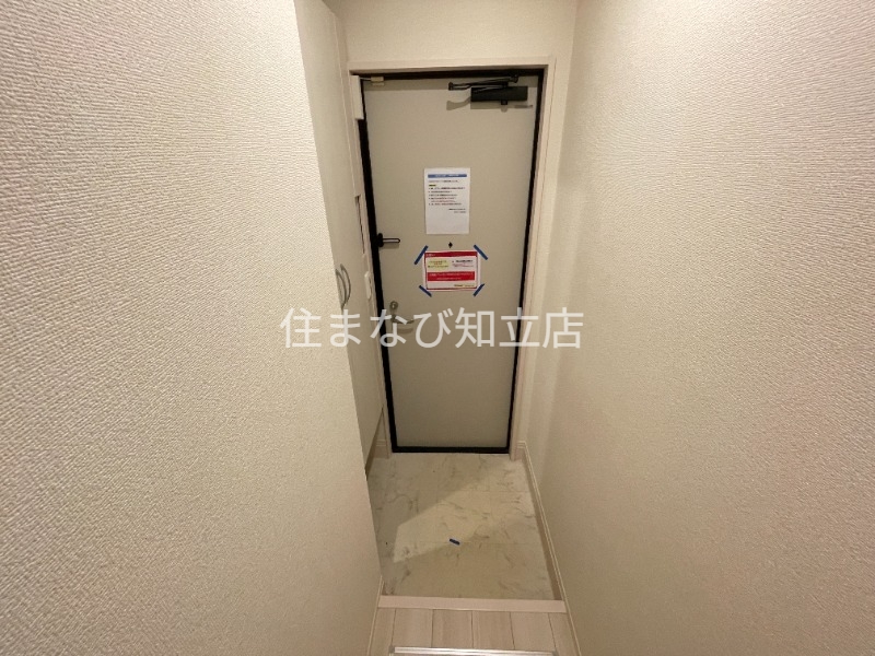 玄関　同型別部屋写真