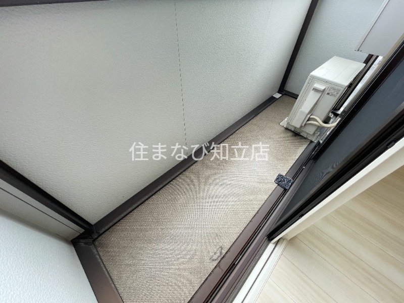 バルコニー　同型別部屋写真