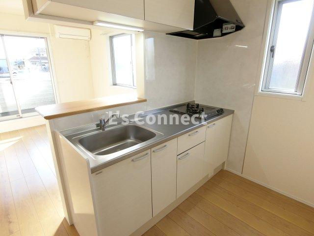 キッチン　２口ガスコンロのシステムキッチン。