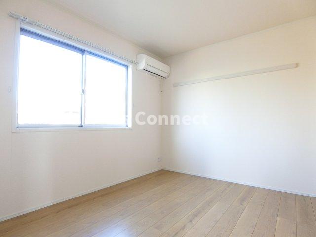 その他　洋室にもエアコン付きです。