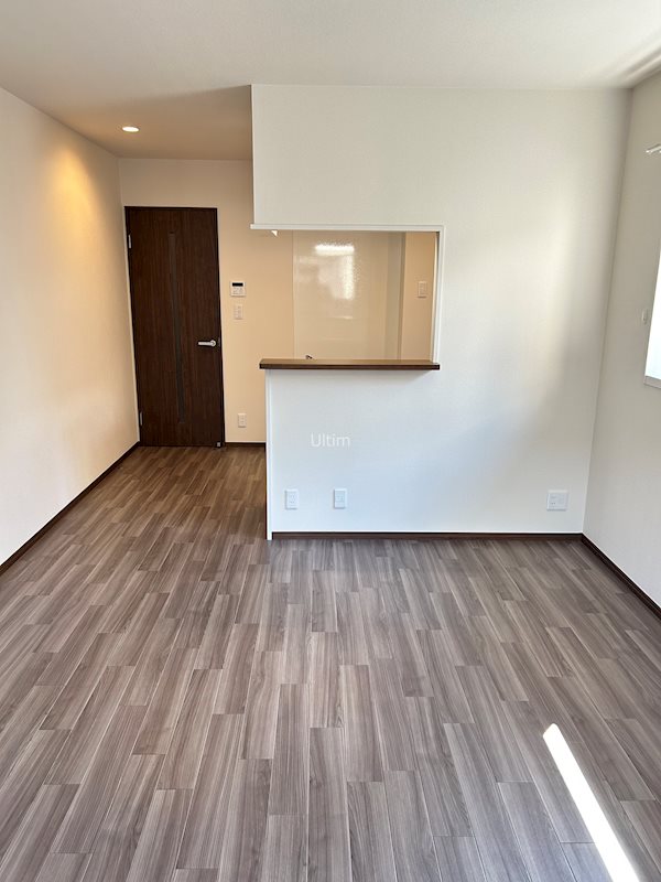 居室・リビング　※別のお部屋の写真です