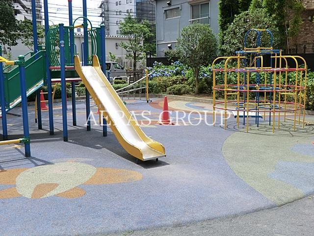 公園　平塚中央公園（公園）まで218m