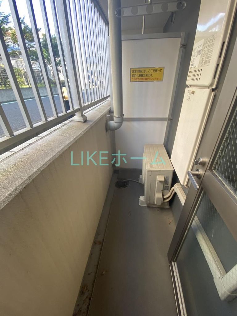 バルコニー　バルコニー