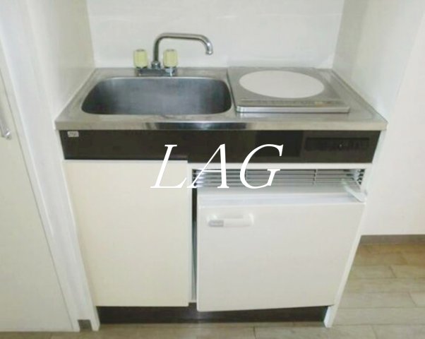 キッチン　キッチンです。