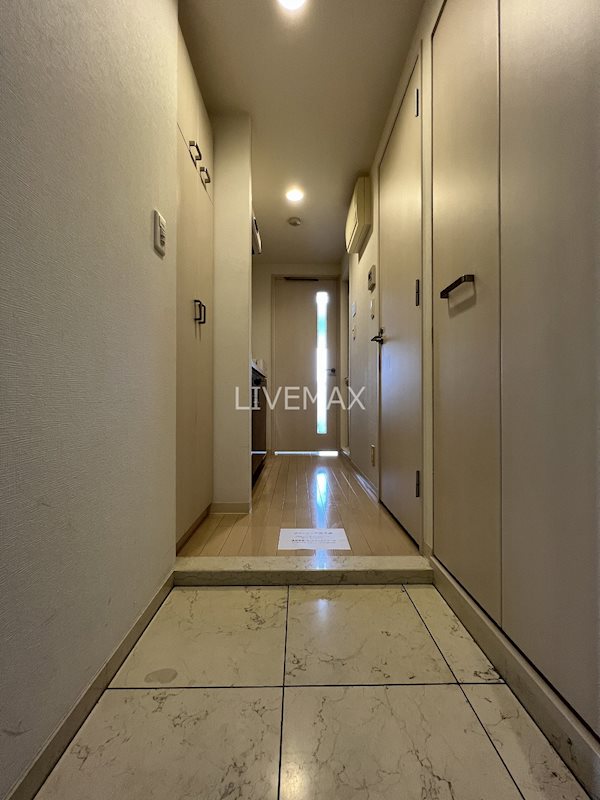 玄関　別号室参照写真