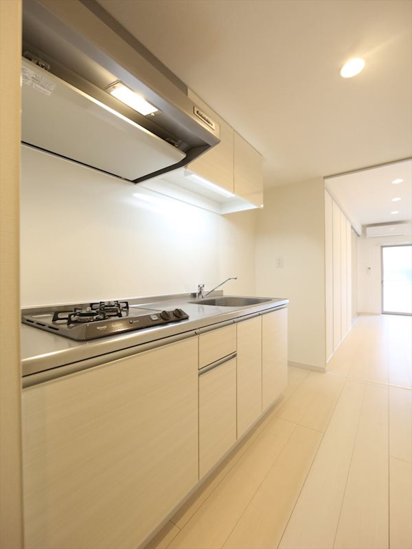 キッチン　システムキッチン（ガス2口コンロ付）